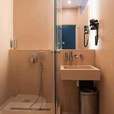 Hostal Sol Y K Βαρκελώνη Εξωτερικό φωτογραφία