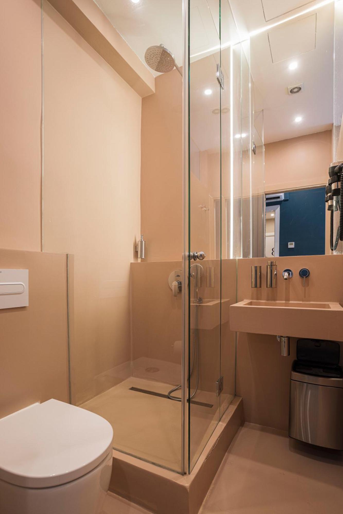 Hostal Sol Y K Βαρκελώνη Εξωτερικό φωτογραφία